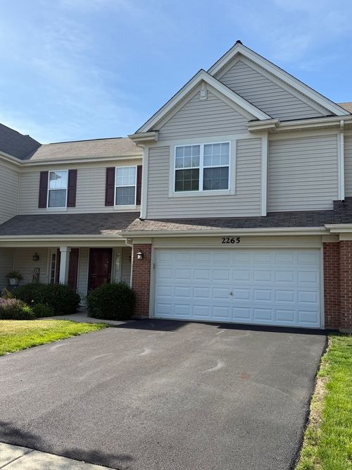 2265 Pembridge Dr, Lake In The Hills, IL, 60156-6413 | Card Image