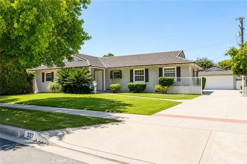 227 N Elspeth Way, Covina, CA, 91722-3627 | Card Image
