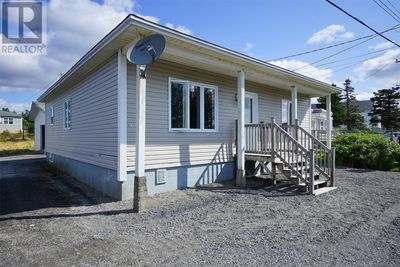 521 Main St, House other with 3 bedrooms, 1 bathrooms and null parking in Whitbourne NL | Image 2