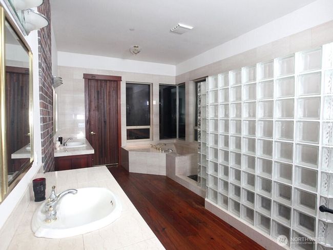 14405 Sw Pohl Rd, House other with 4 bedrooms, 4 bathrooms and 7 parking in Vashon WA | Image 11