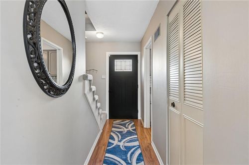 8363 Woodward St, Overland Park, KS, 66212-2732 | Card Image