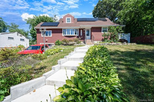 14 Benmor Ct, Plainview, NY, 11803-6340 | Card Image