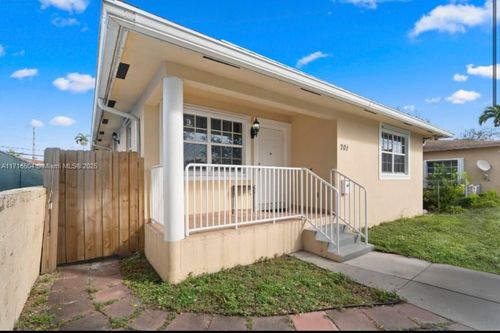 701 Ne 6th St, Hallandale Beach, FL, 33009-3536 | Card Image