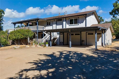 24550 Willow Pass Dr, Tehachapi, CA, 93561-7435 | Card Image