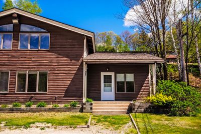 3 - 582 Francestown Rd, Condo with 2 bedrooms, 1 bathrooms and 2 parking in Bennington NH | Image 1