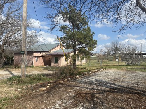 111 Lamar Street, Graham, TX, 76450 | Card Image
