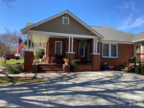 213 Auten Cir, Mount Holly, NC, 28120-1901 | Card Image