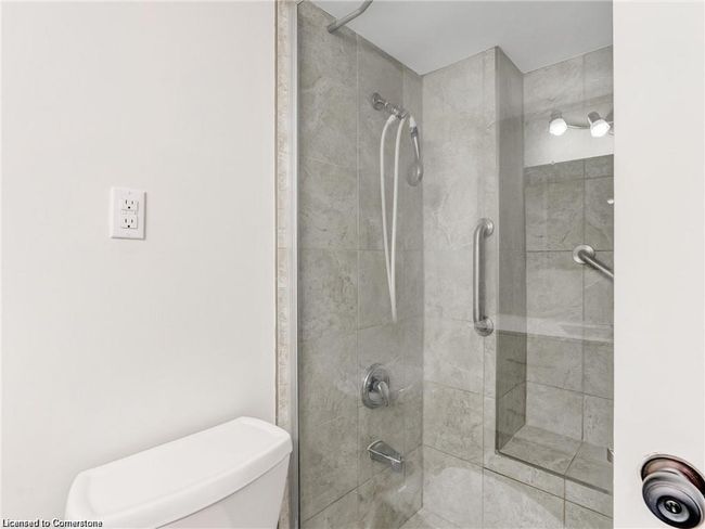 1106 - 1966 Main St W, House attached with 3 bedrooms, 2 bathrooms and 1 parking in Hamilton ON | Image 20