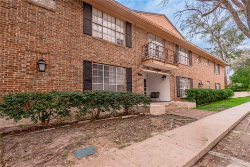 2-818 University Ave, Huntsville, TX, 77320-3958 | Card Image