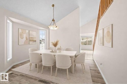 8311 171 Ave Nw, Edmonton, AB, T5Z3E3 | Card Image