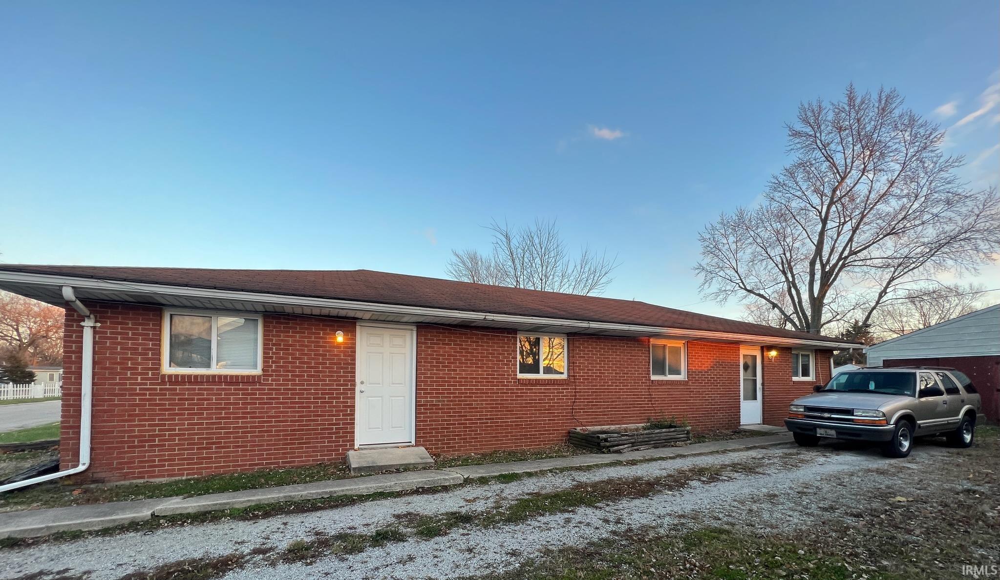 2205 E 18th Street, For Sale in Muncie Zoocasa