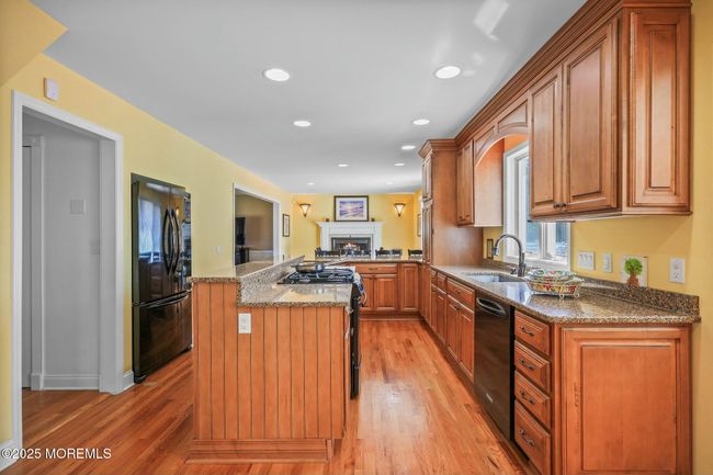 162 Joysan Ter, House other with 4 bedrooms, 3 bathrooms and null parking in Freehold NJ | Image 12