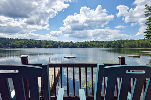 35 N Shore Rd, Sunapee, NH, 03782-3609 | Card Image