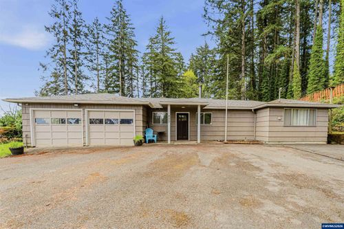 203 5th Av, Sweet Home, OR, 97386 | Card Image