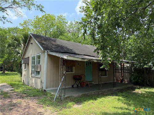 1109 E Power Ave, Victoria, TX, 77901-6863 | Card Image