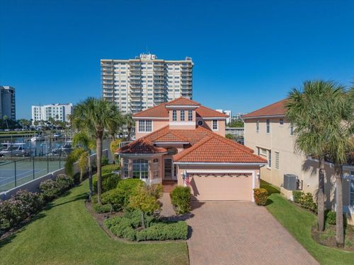 1648 Sand Key Estates Ct, CLEARWATER BEACH, FL, 33767-2978 | Card Image