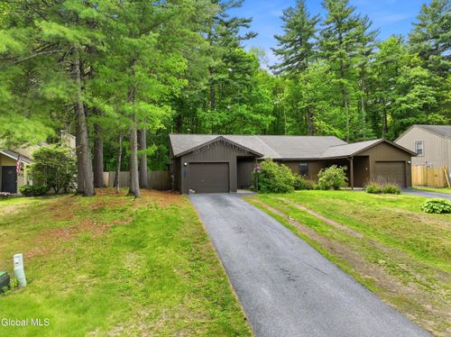 268 Thimbleberry Road, Ballston Spa, NY, 12020 | Card Image