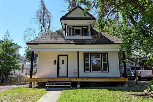1121 W Knox Ave, Spokane, WA, 99205-4451 | Card Image