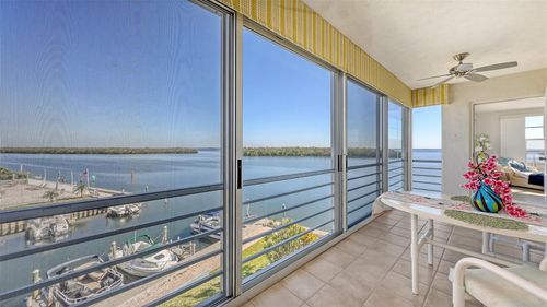 b305-600 Sutton Pl, LONGBOAT KEY, FL, 34228-2349 | Card Image