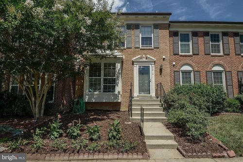 5812 Apsley House Ct, ALEXANDRIA, VA, 22310-5302 | Card Image