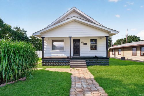 610 Morton St, Terre Haute, IN, 47802-3021 | Card Image