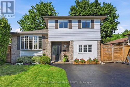 1333 Woodvale Pl, Burlington, ON, L7M1R2 | Card Image