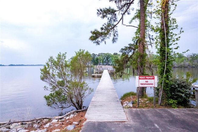 Community Boat Dock Area | Image 8