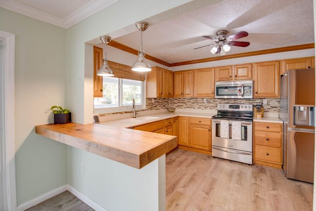 Kitchen | Image 9