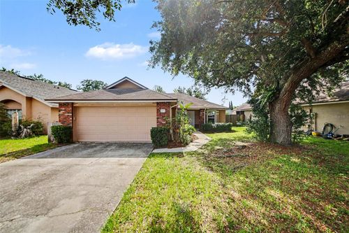 1077 Sugarberry Trl, OVIEDO, FL, 32765-6039 | Card Image