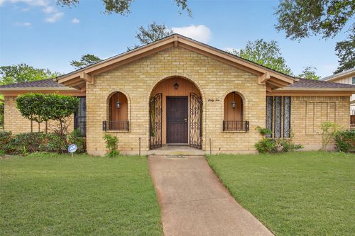 6010 Hunters View Ln, Dallas, TX, 75232-2510 | Card Image