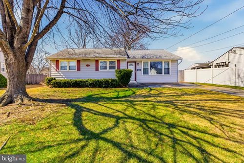 1137 Lawnton Ave, WEST DEPTFORD, NJ, 08096-5027 | Card Image