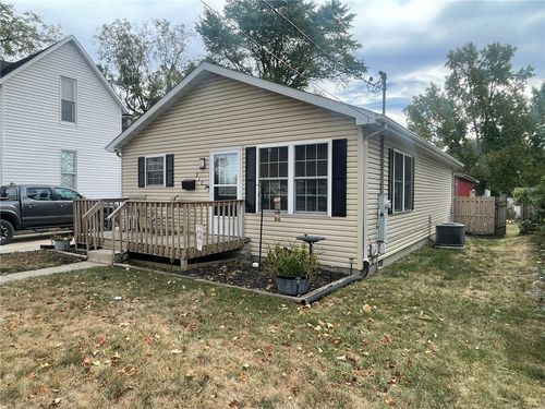 3105 Marshall Ave, Mattoon, IL, 61938-4808 | Card Image