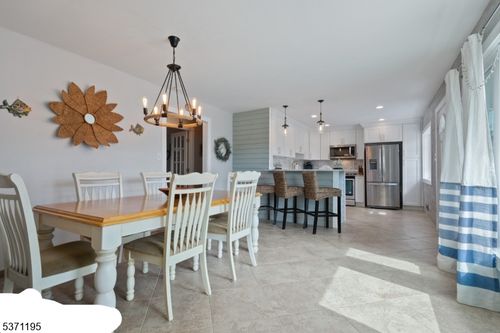 347 Highway 35 S, MANTOLOKING, NJ, 08738-1028 | Card Image