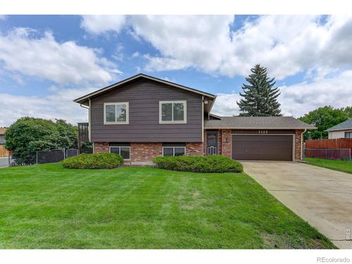 2102 S Custer Ave, Loveland, CO, 80537-7110 | Card Image