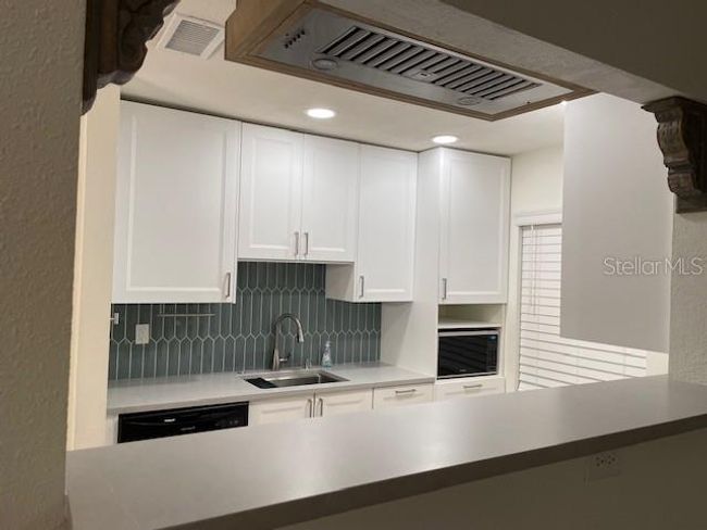 Kitchen | Image 7