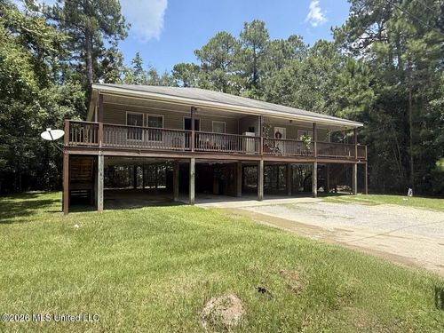 6125 W Lincoln Street, Bay Saint Louis, MS, 39520 | Card Image