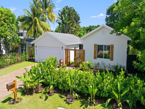 812 Nw 26th St, Wilton Manors, FL, 33311-3043 | Card Image