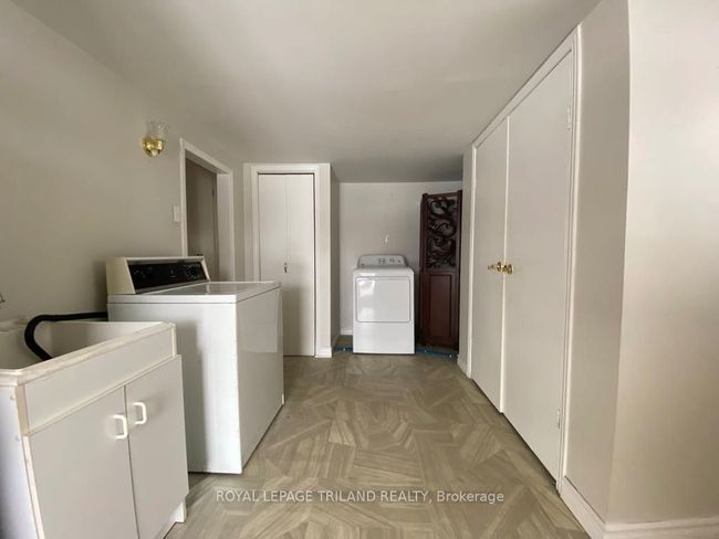 2 - 9951 Northville Cres, Home with 2 bedrooms, 1 bathrooms and 2 parking in Thedford ON | Image 25