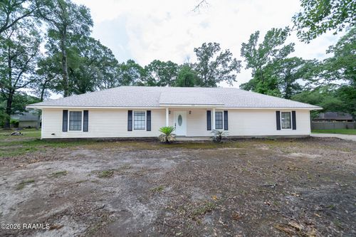 142 Tanglewood Dr, Ville Platte, LA, 70586-1916 | Card Image