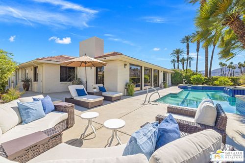 8 Cromwell Ct, Rancho Mirage, CA, 92270-2584 | Card Image