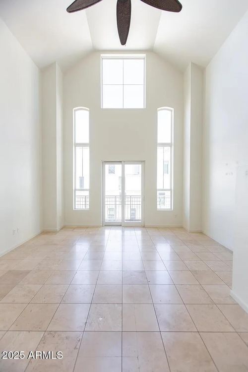 408-215 E Mckinley St, Phoenix, AZ, 85004-2150 | Card Image