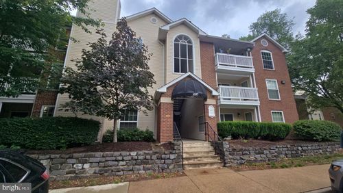 apt-303-1527 Lincoln Way, MCLEAN, VA, 22102-5882 | Card Image