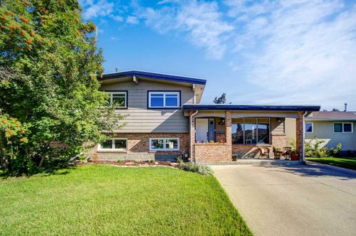 1059 Lakemount Boulevard S, Lethbridge, AB, T1K3S6 | Card Image