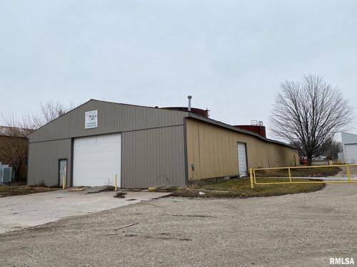 3-4-403 W 1st St, Wilton, IA, 52778-9359 | Card Image