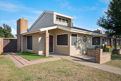 5927 Timbercrest Dr, Arlington, TX, 76017-6321 | Card Image