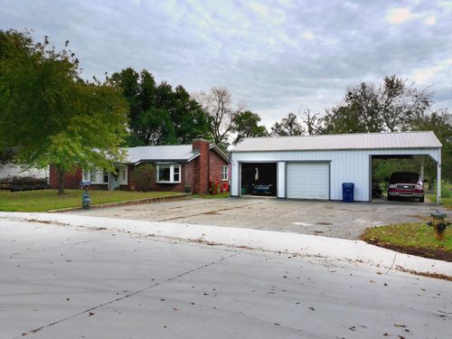610 Mckinley St, Miami, OK, 74354-3947 | Card Image