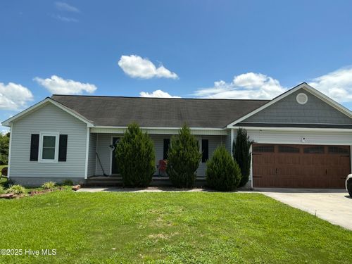 302 Brigham Ct, Jacksonville, NC, 28540-8832 | Card Image