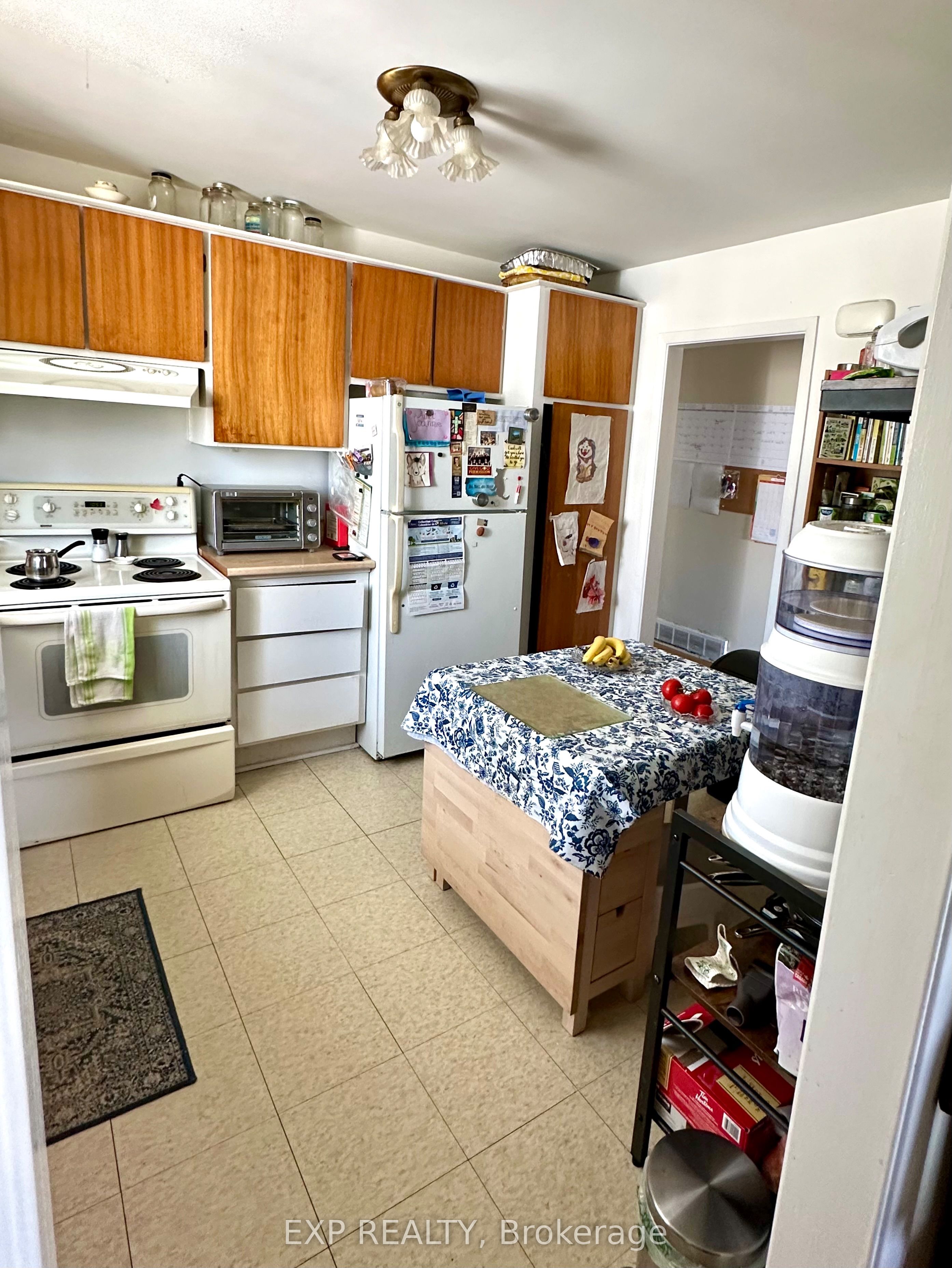 Residential in Britannia Heights - Queensway Terrace N and Area 5