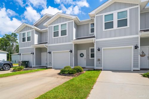 1586 Iroquois Ct, Pensacola, FL, 32534-5381 | Card Image