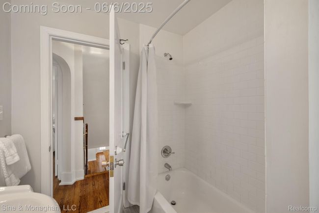 797 Washington Rd, House other with 5 bedrooms, 4 bathrooms and null parking in Grosse Pointe MI | Image 24